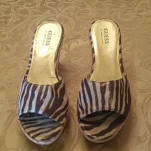💎3/$25 Guess Zebra wedges gold and brown.